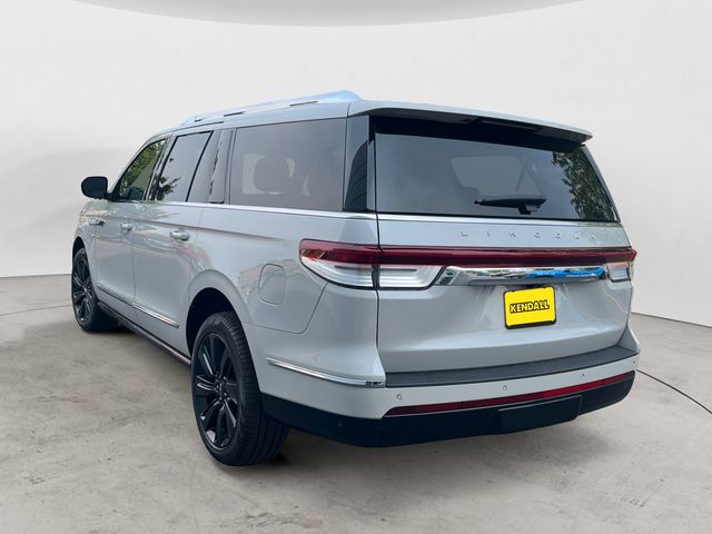 2024 Lincoln Navigator L Reserve photo 2