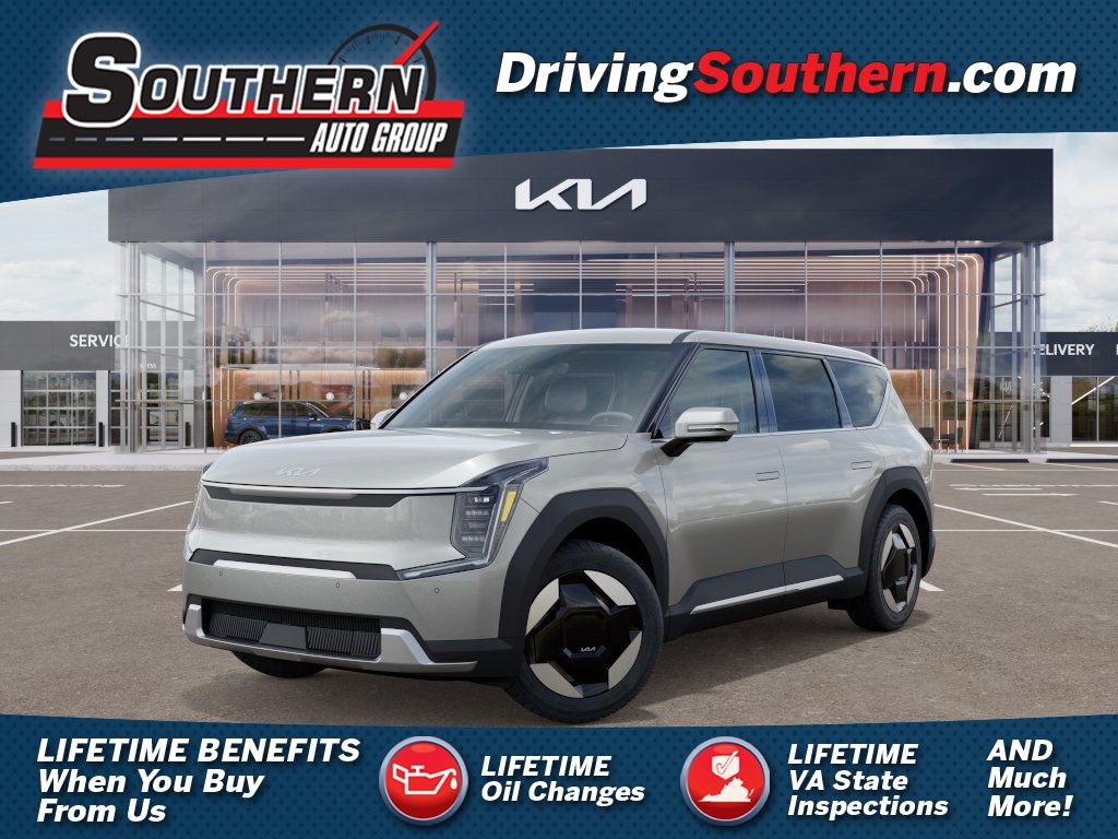 2026 Kia EV9 Light's photo