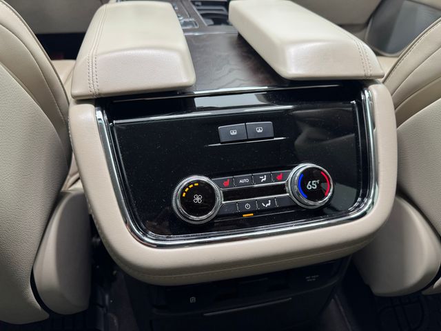 2019 Lincoln Navigator L Reserve photo 39