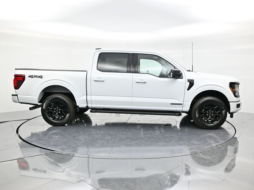 2025 Ford F-150 XLT photo 4