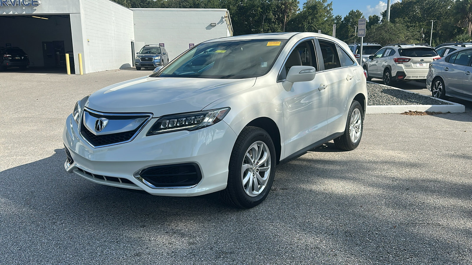 2017 Acura RDX Technology AcuraWatch Plus photo 3
