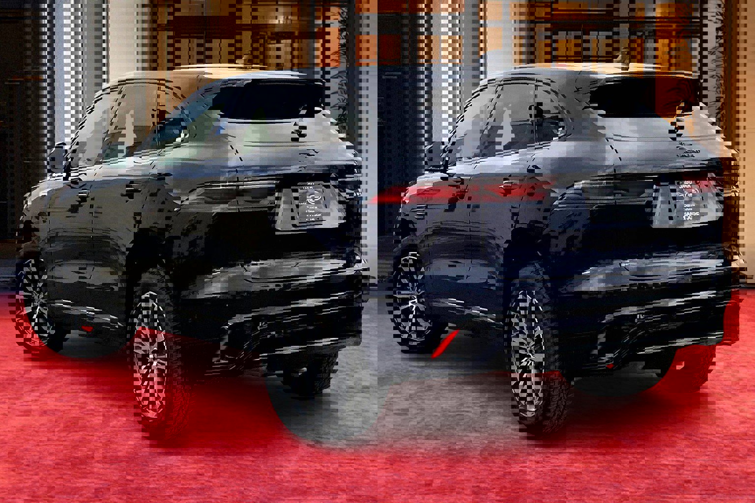 2025 Jaguar F-PACE P250 R-Dynamic S photo 11