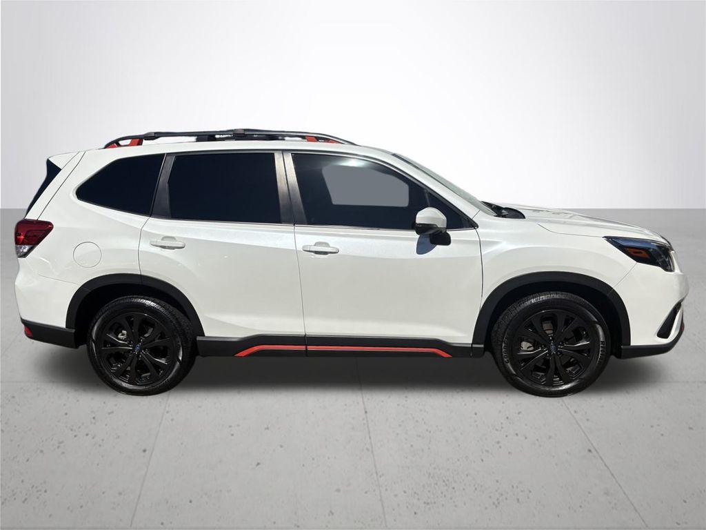 2022 Subaru Forester Sport photo 4