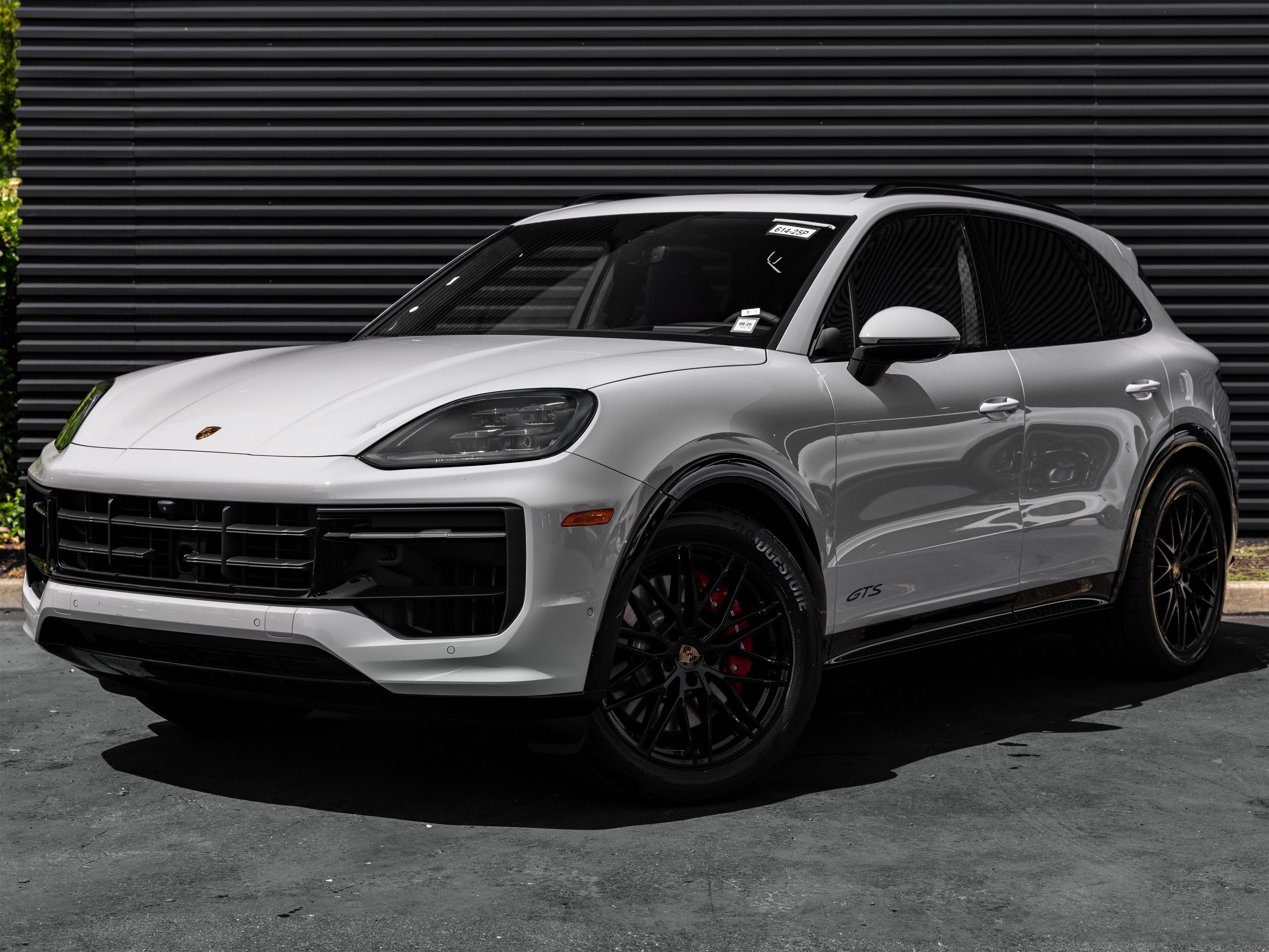 2025 Porsche Cayenne