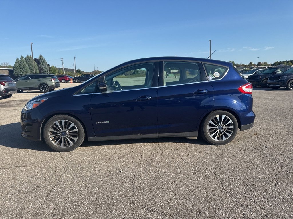 2017 Ford C-Max Hybrid Titanium photo 14