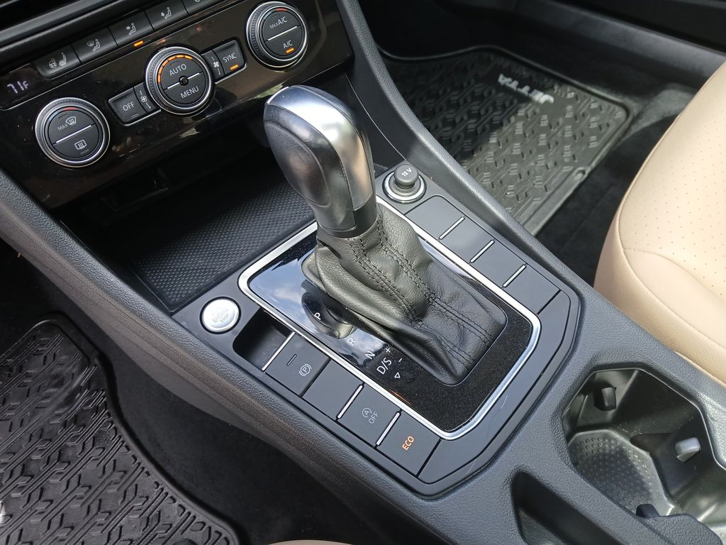 2020 Volkswagen Jetta 1.4T SE photo 22