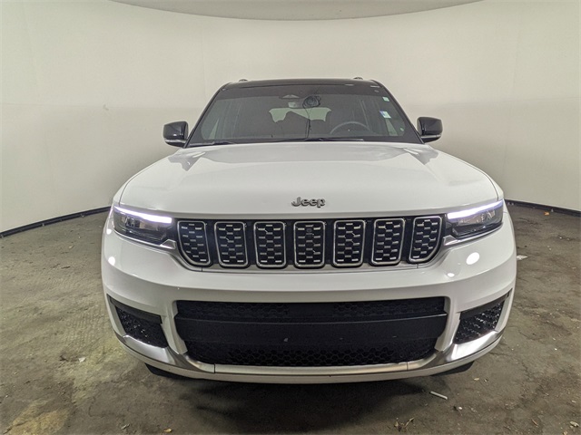 2024 Jeep Grand Cherokee L Summit photo 2
