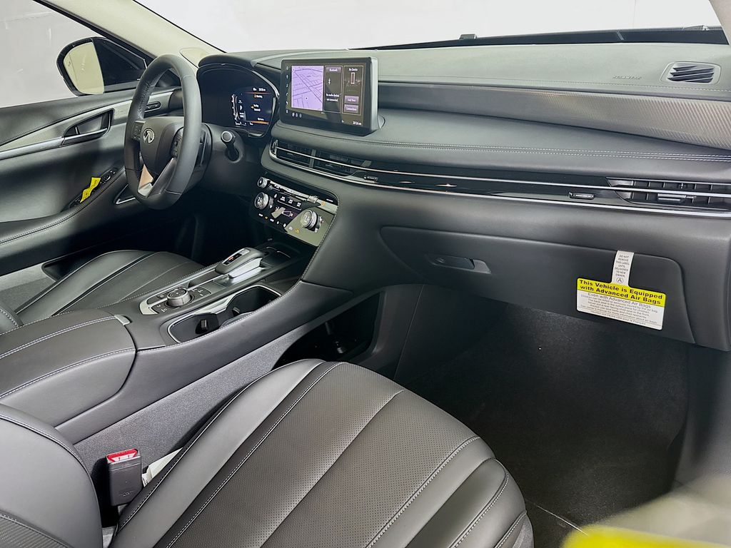2026 Infiniti QX60 Luxe photo 34