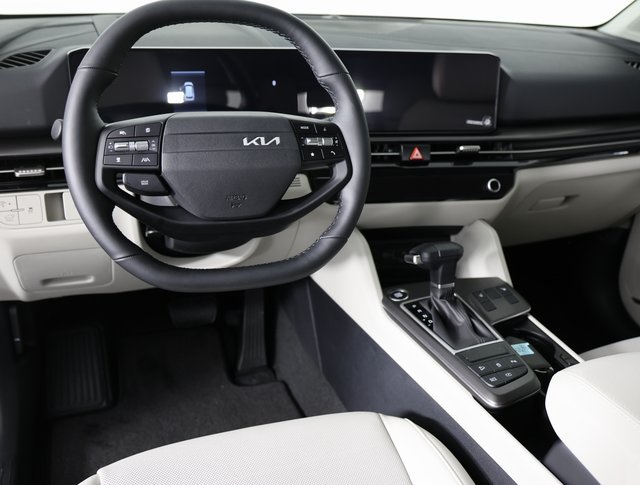 2026 Kia Sportage EX photo 4