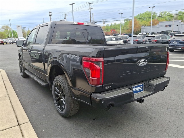 2025 Ford F-150 XLT photo 4