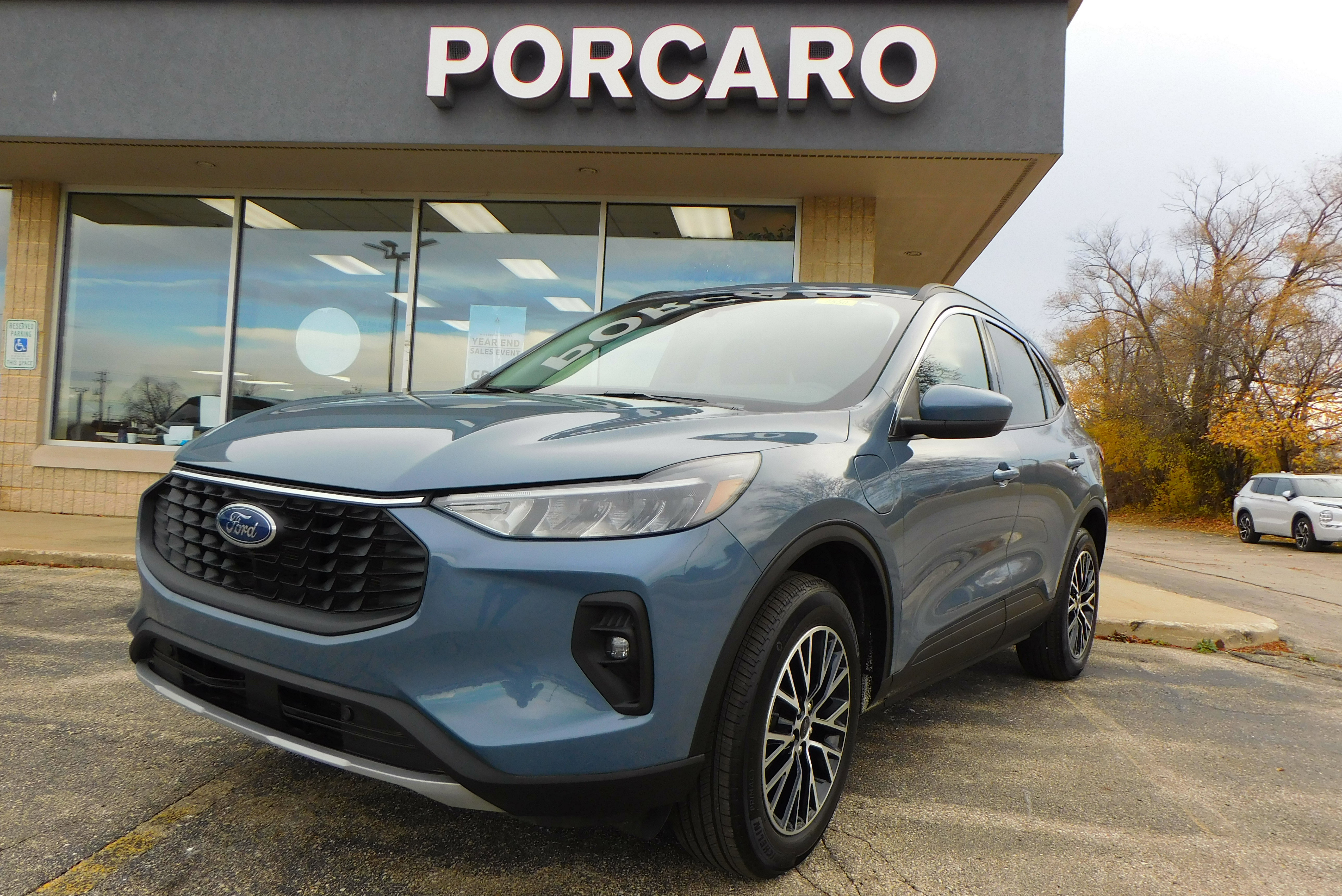 2024 Ford Escape PHEV's photo