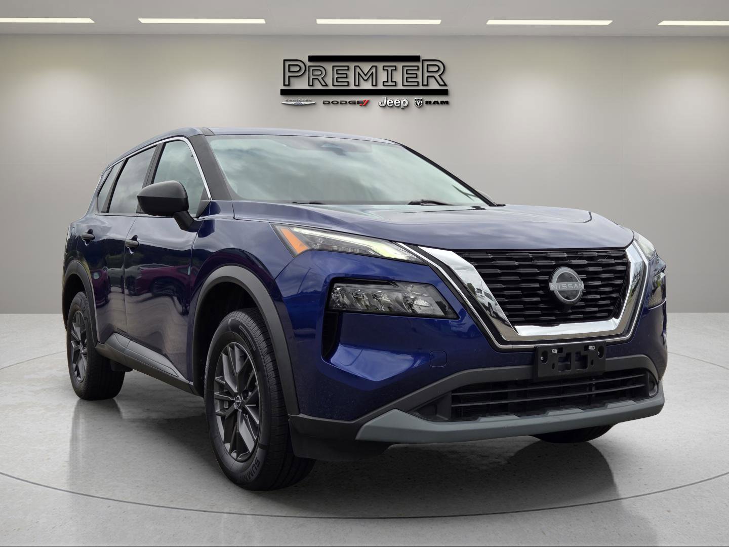 2023 Nissan Rogue S photo 4