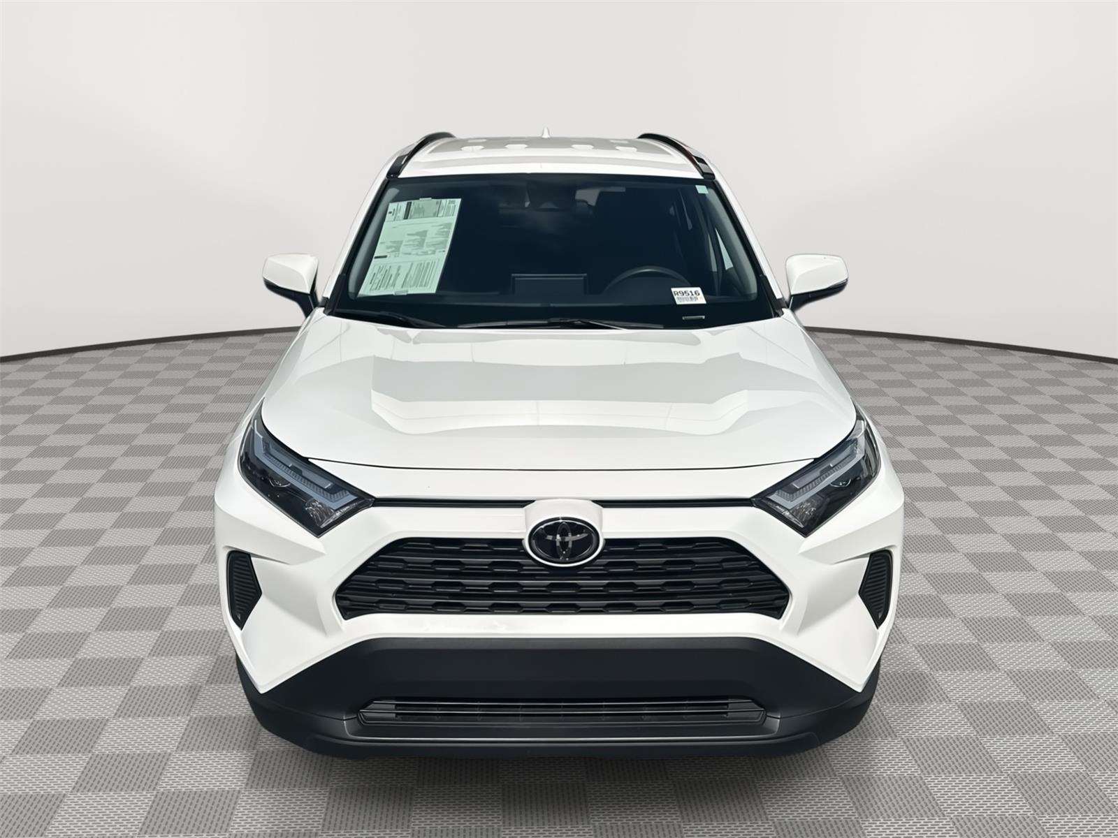 Used 2024 Toyota RAV4 XLE with VIN 2T3W1RFV4RC292132 for sale in Kansas City