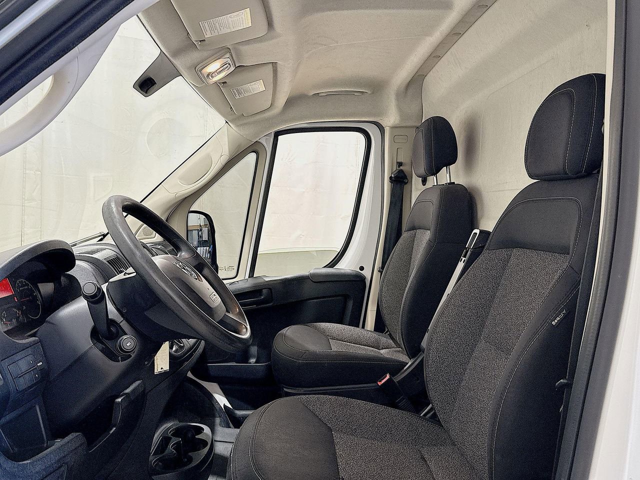 2018 Ram ProMaster 2500 photo 17