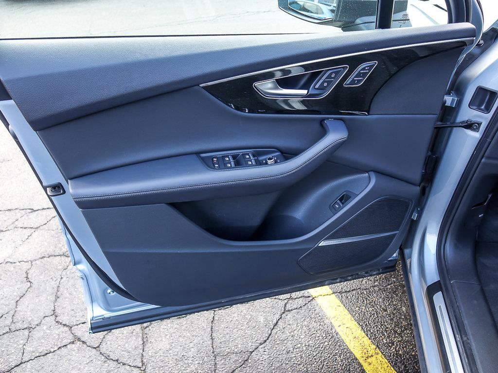 2024 AUDI Q7 - Image 29