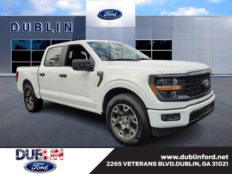 2025 Ford F-150 STX's photo