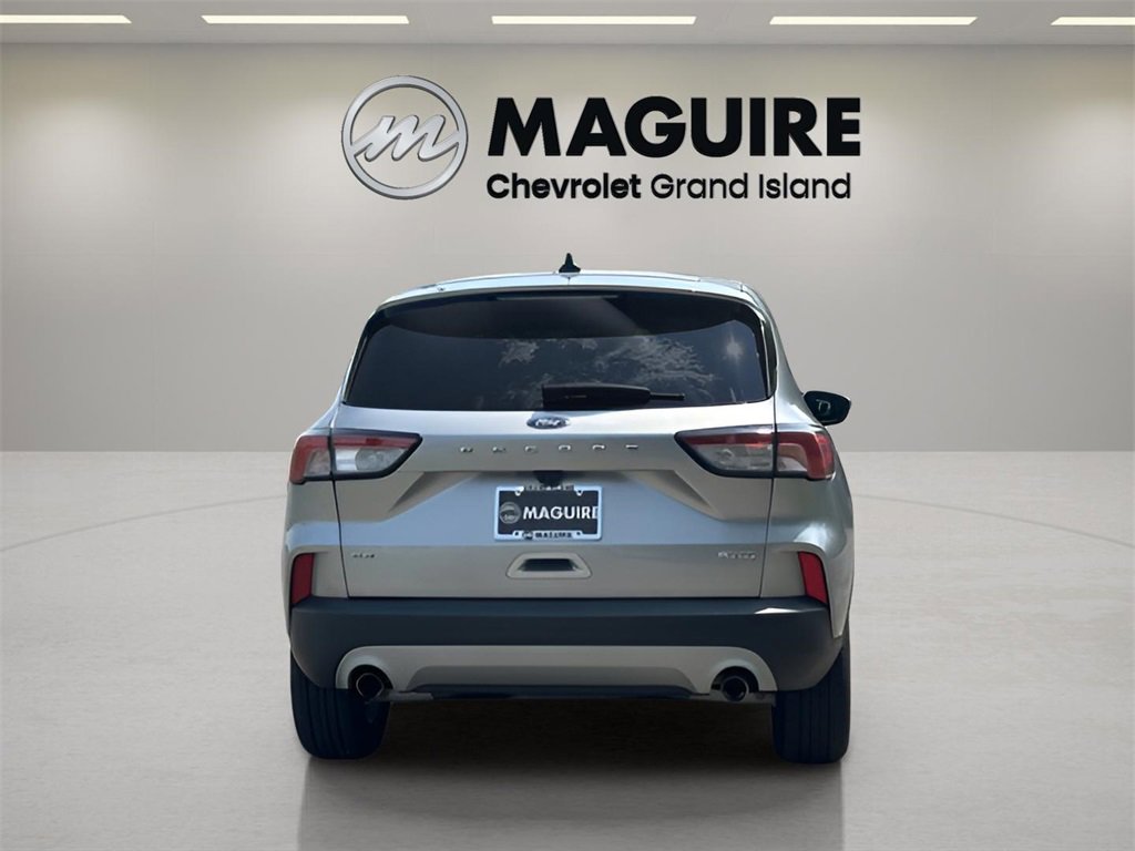 2022 Ford Escape SE photo 25