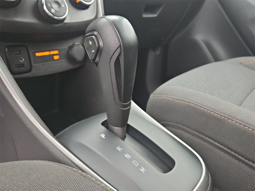 2022 Chevrolet Trax LS photo 33