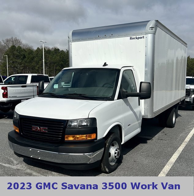 2023 Gmc Savana Cutaway 3500 photo 3