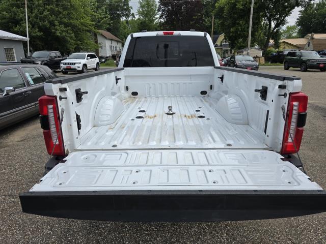 2023 Ford F-350 Lariat photo 31