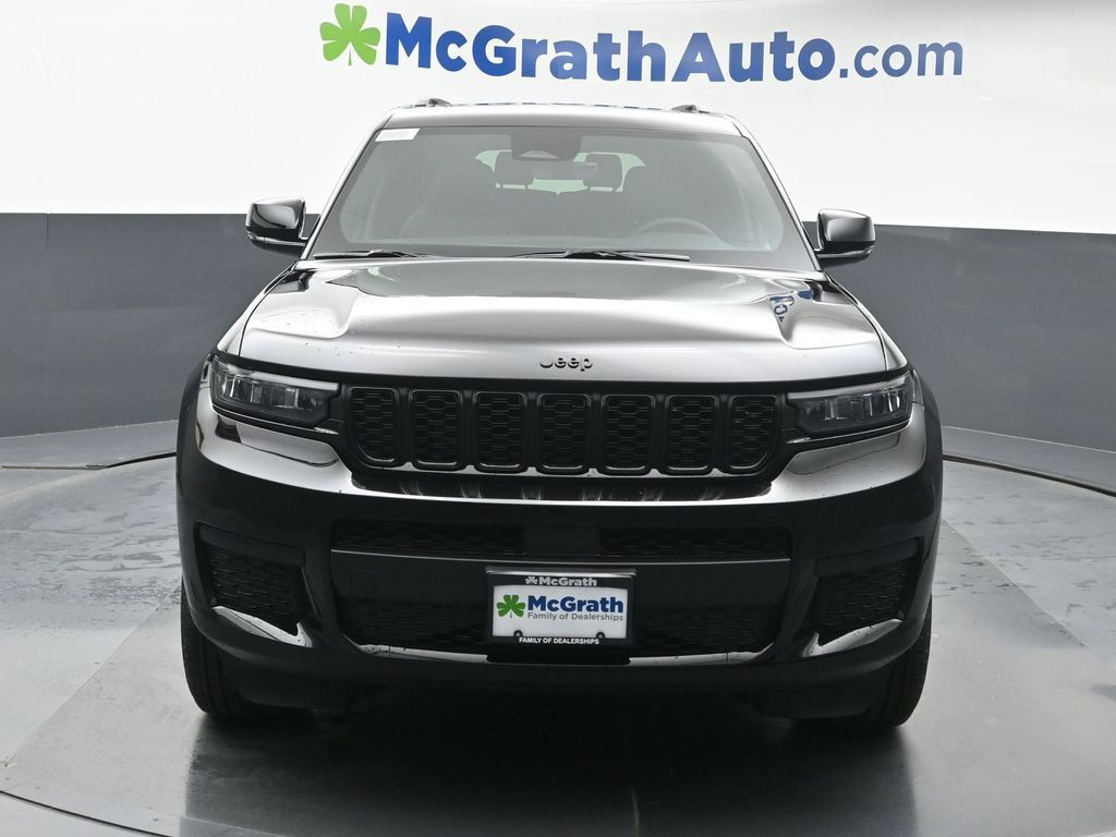 2025 Jeep Grand Cherokee Altitude X photo 2