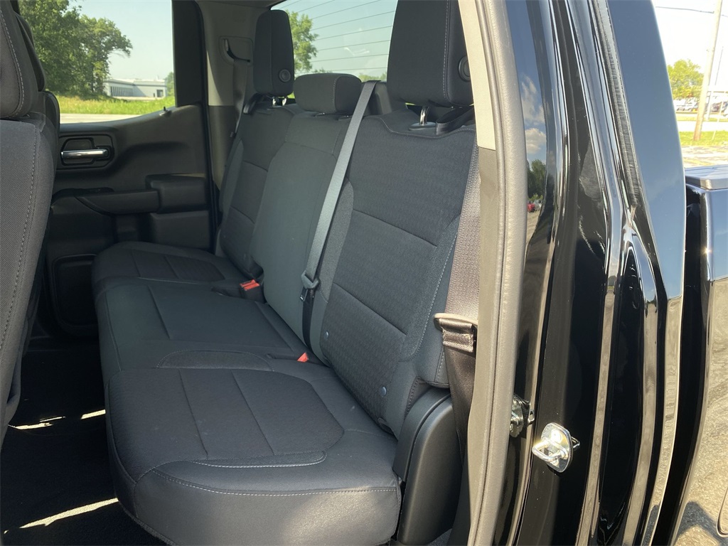 2022 Chevrolet Silverado 1500 LT photo 21