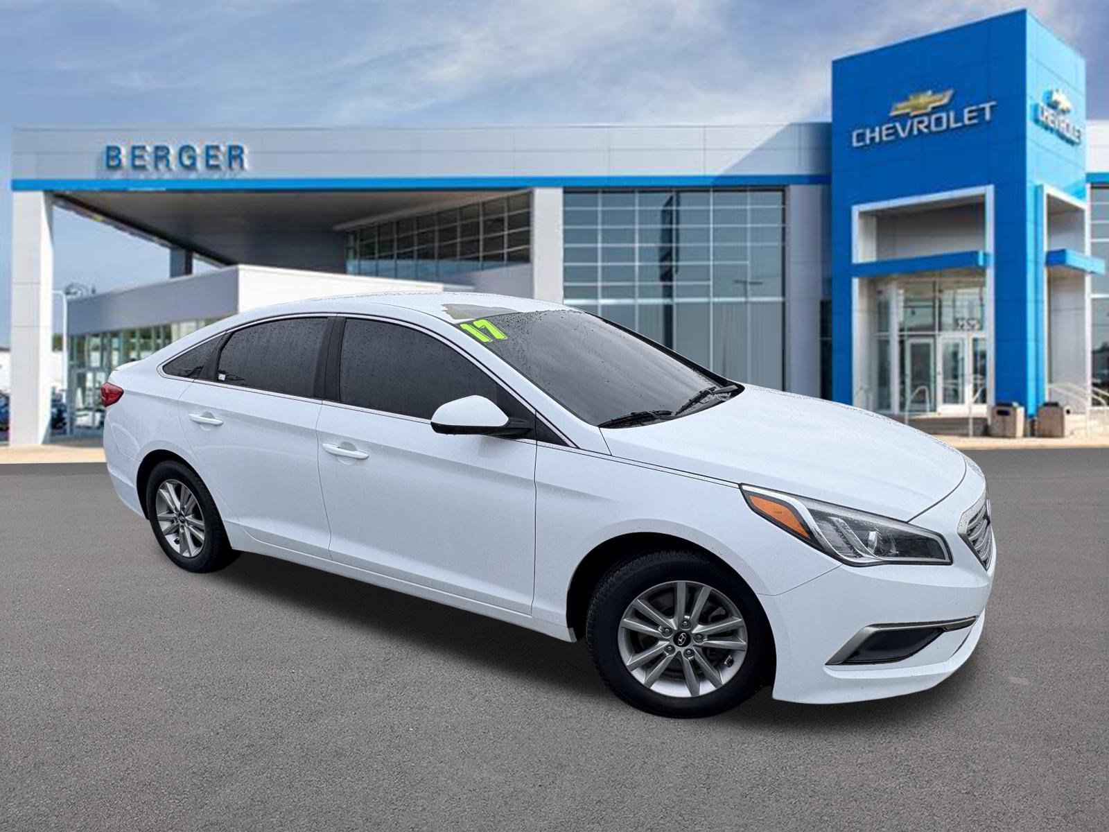 2017 Hyundai Sonata SE's photo