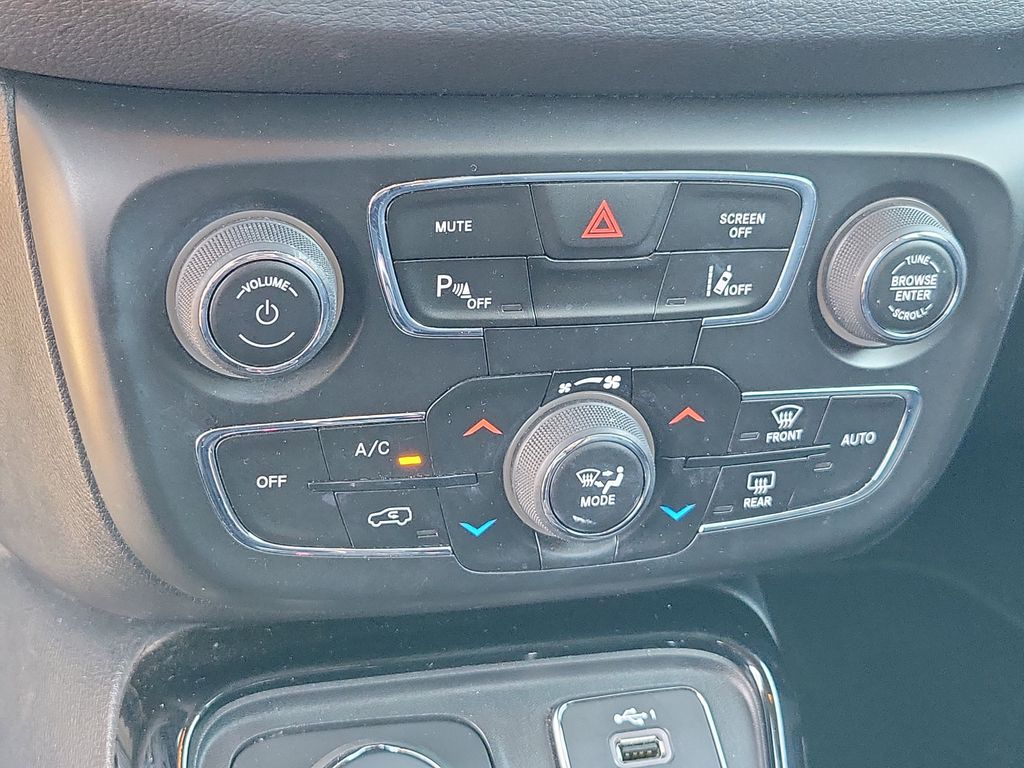 2021 Jeep Compass Limited photo 20