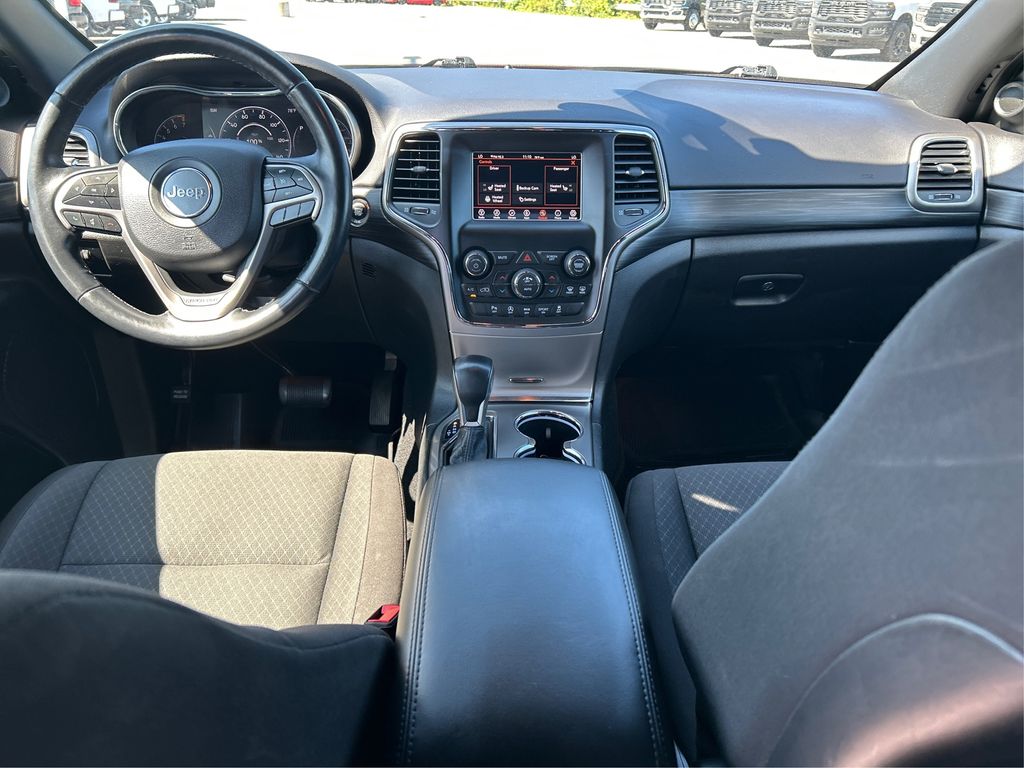 2021 Jeep Grand Cherokee Laredo E photo 19