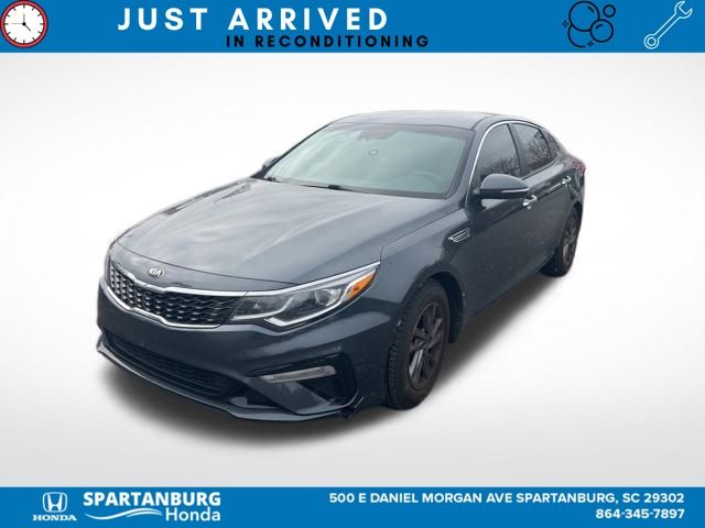 2020 Kia Optima LX's photo