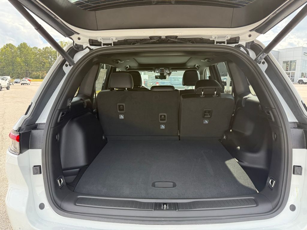 2025 Jeep Grand Cherokee Limited photo 22