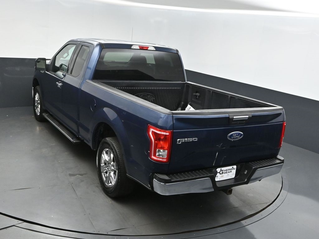 2017 Ford F-150 XLT photo 30