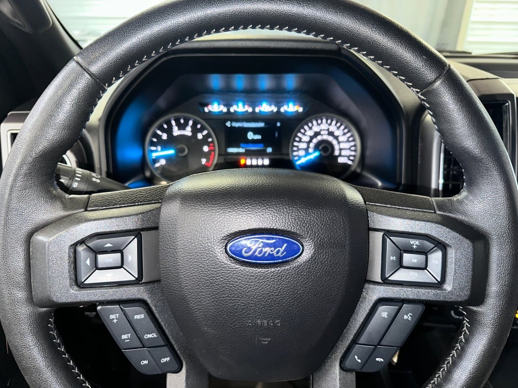 2019 Ford F-150 XLT photo 5