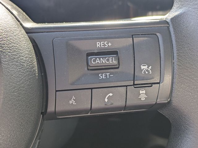 2025 Nissan Kicks S photo 21
