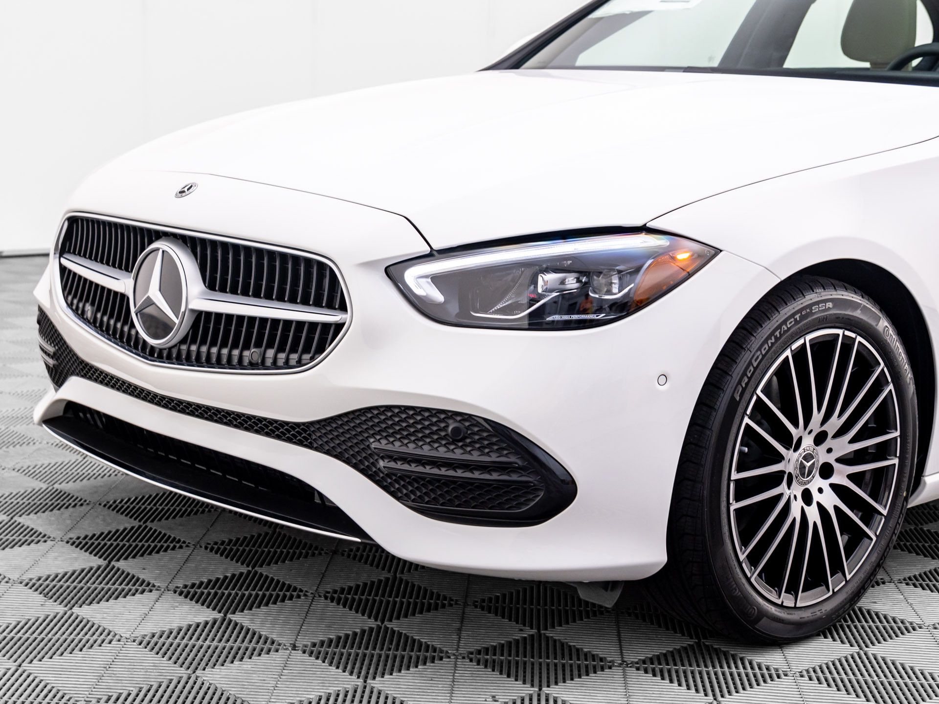 2025 Mercedes Benz C 300 4MATIC photo 27
