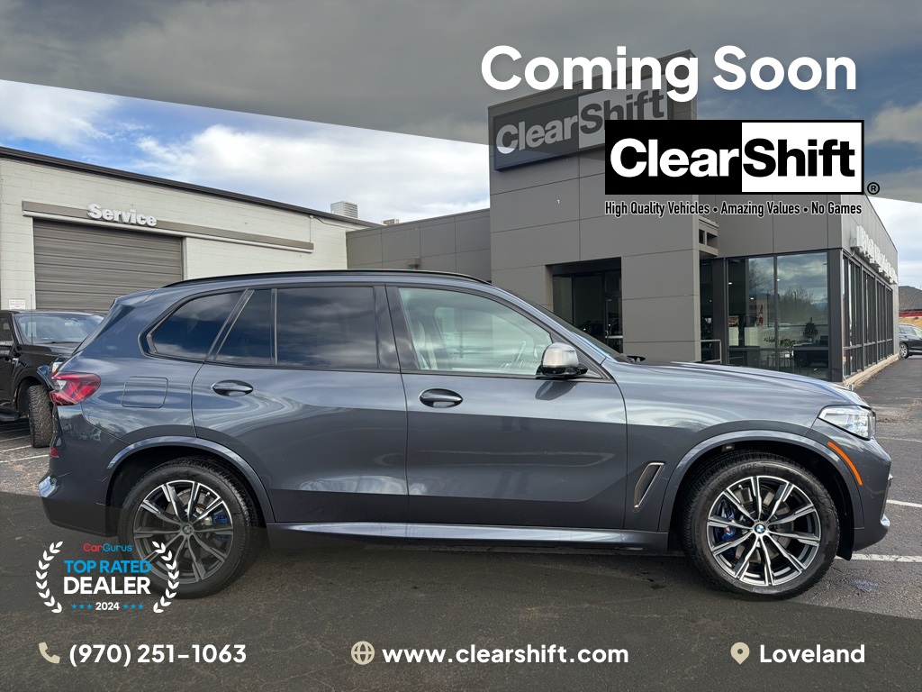 2022 BMW X5 M50i's photo