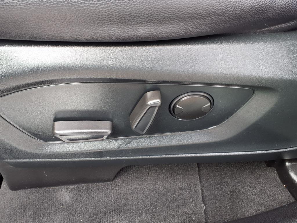 2022 Ford Explorer Limited photo 5