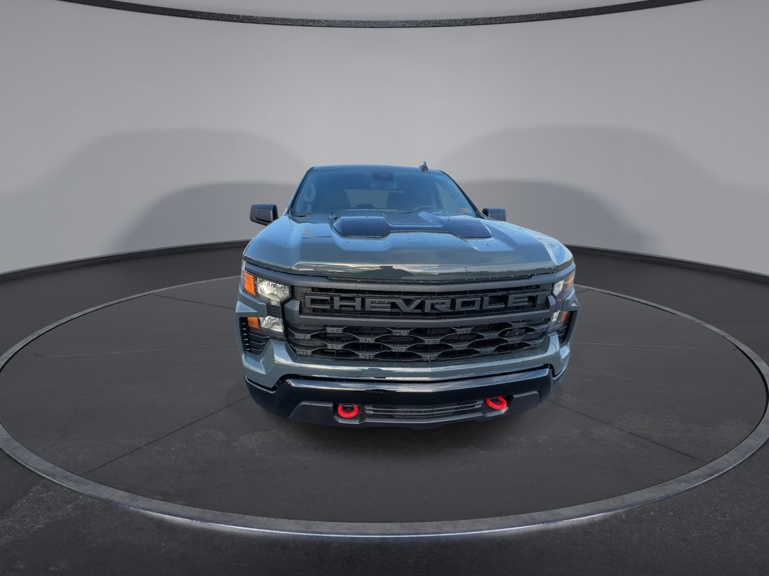 2026 Chevrolet Silverado 1500 Custom Trail Boss photo 2