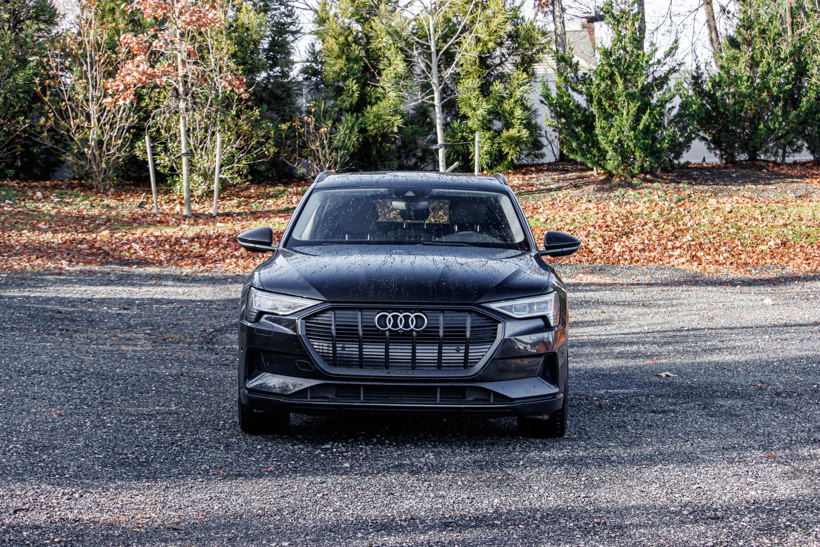 Used 2021 Audi e-tron Premium with VIN WA1AAAGE7MB023000 for sale in Commack, NY