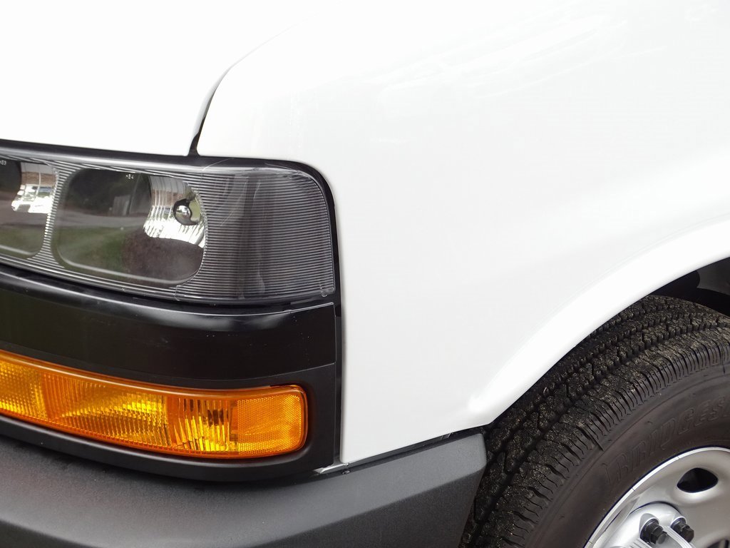 2024 Chevrolet Express 2500 Work Van Cargo photo 25