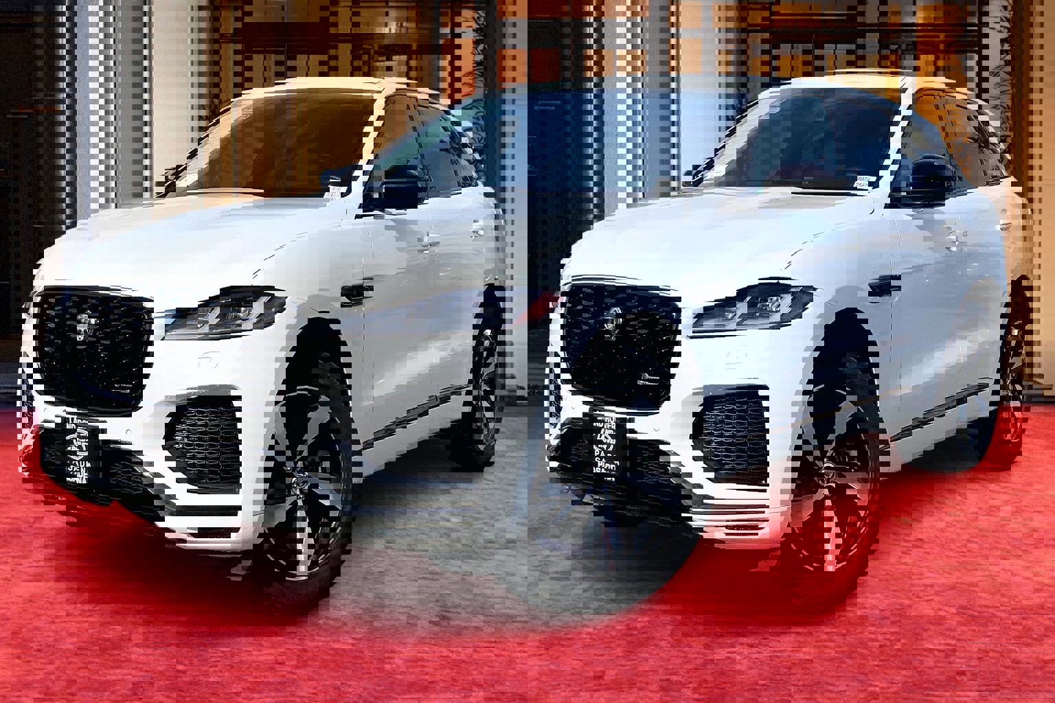 2024 Jaguar F-PACE R-Dynamic S