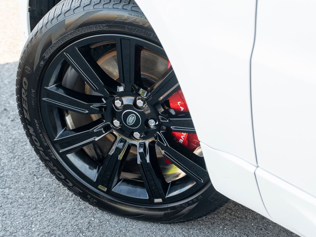 2022 Land Rover Range Rover Sport HST photo 9