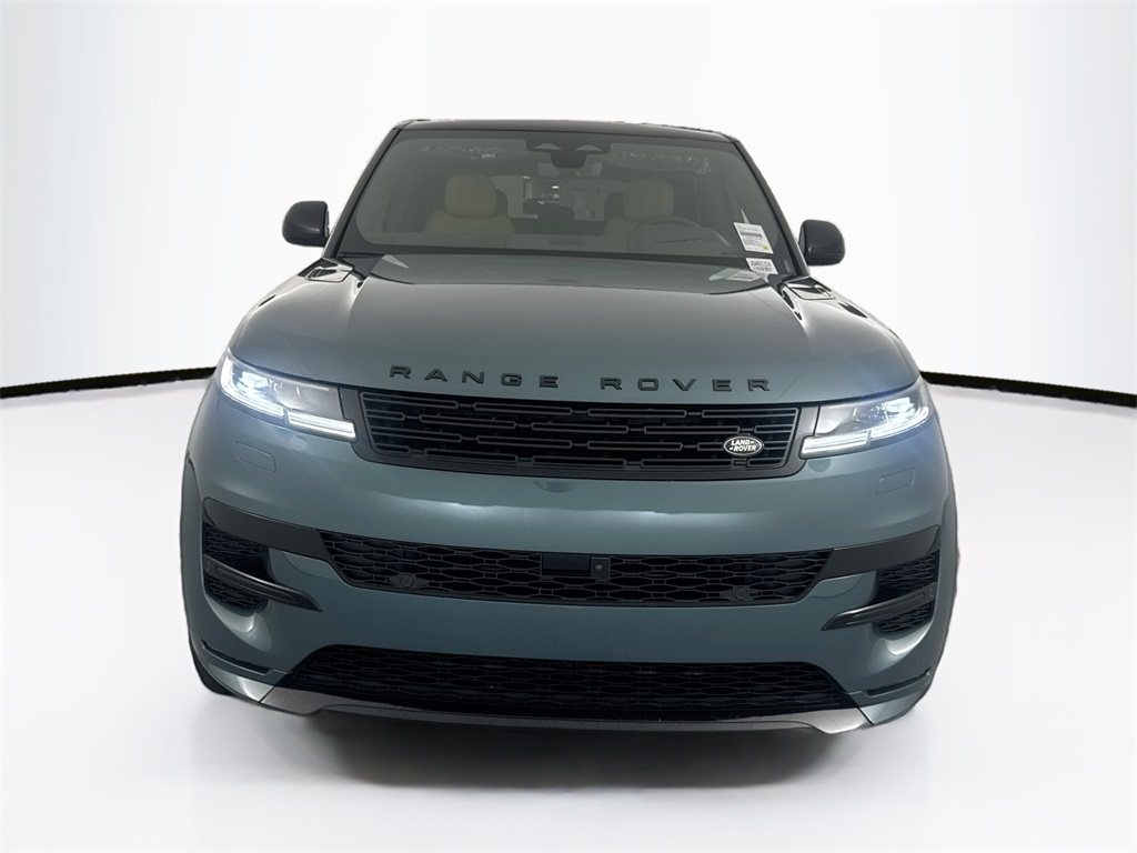 2025 Land Rover Range Rover Sport SE photo 2