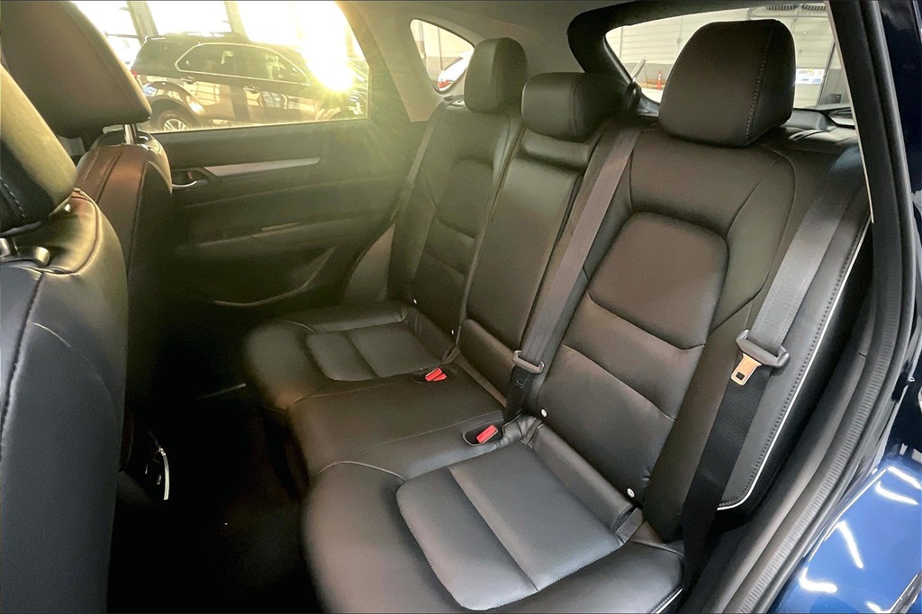 2025 MAZDA CX-5 - Image 9