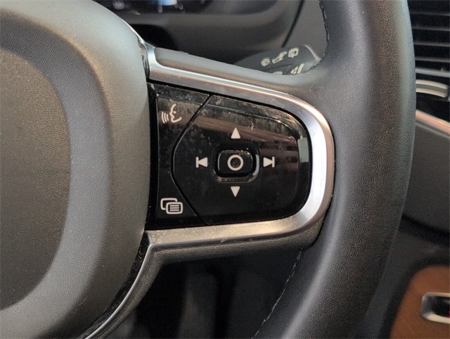 2024 Volvo XC90 Plus photo 24