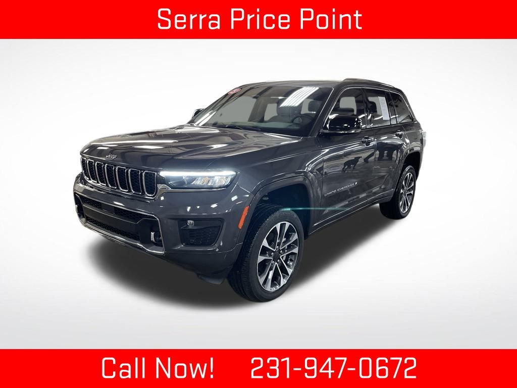 2023 Jeep Grand Cherokee Overland's photo