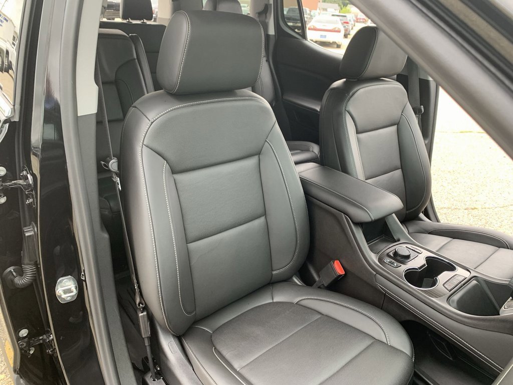 2023 Gmc Acadia SLT photo 22