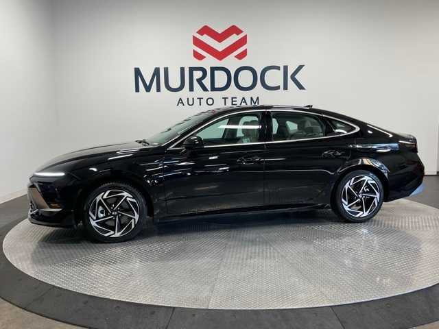 2024 Hyundai Sonata SEL Convenience photo 2