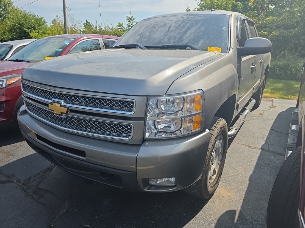 2012 Chevrolet Silverado 1500 LTZ photo 3