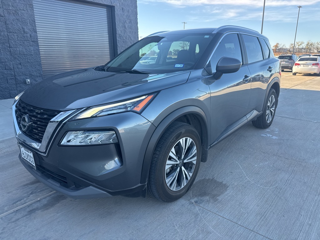 2023 Nissan Rogue SV's photo